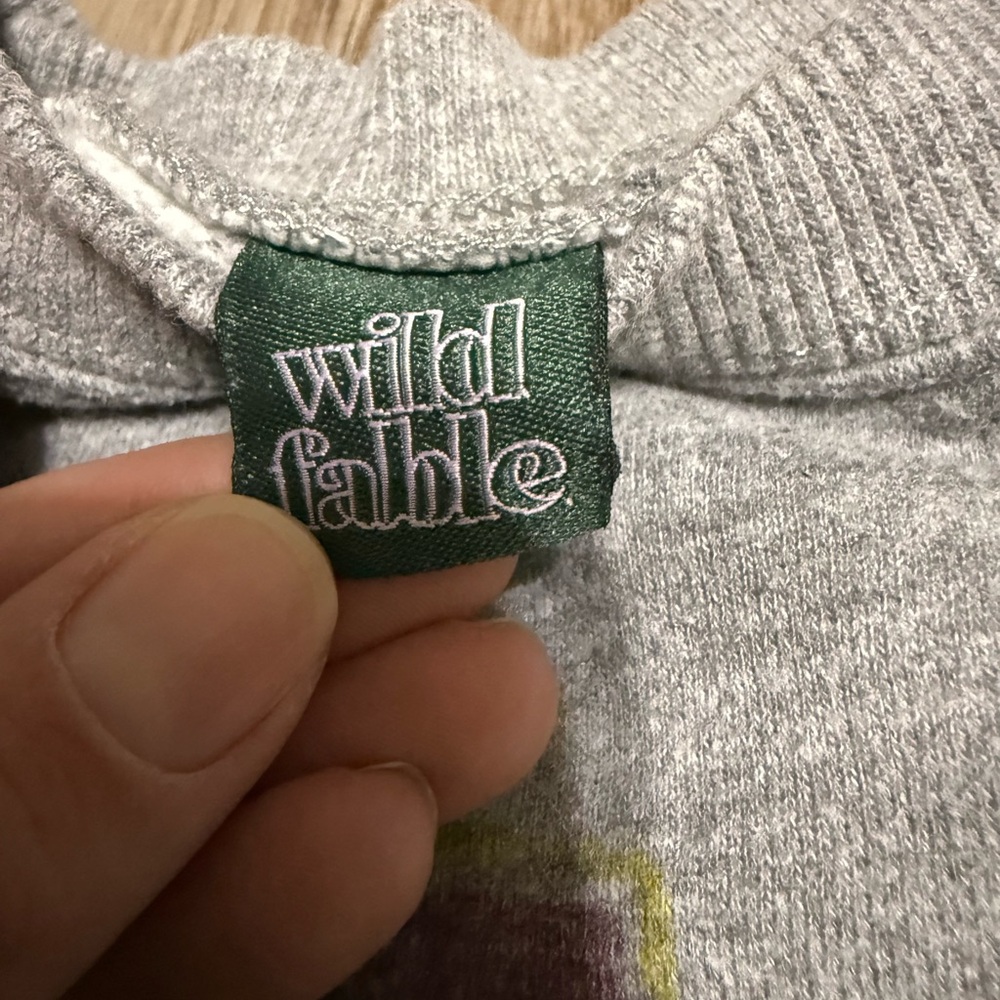 Wild Fable Gray Dream State Sweatshirt - Picture 4 of 5